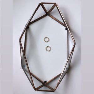 Two stackable gold rings